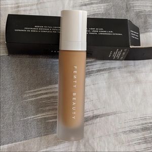 NIB Fenty ProFilt'r Matte Foundation 320